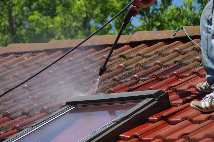 Nettoyage velux toit Metz